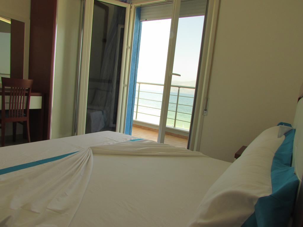 Blue Paradise Hotel Орикум Стая снимка