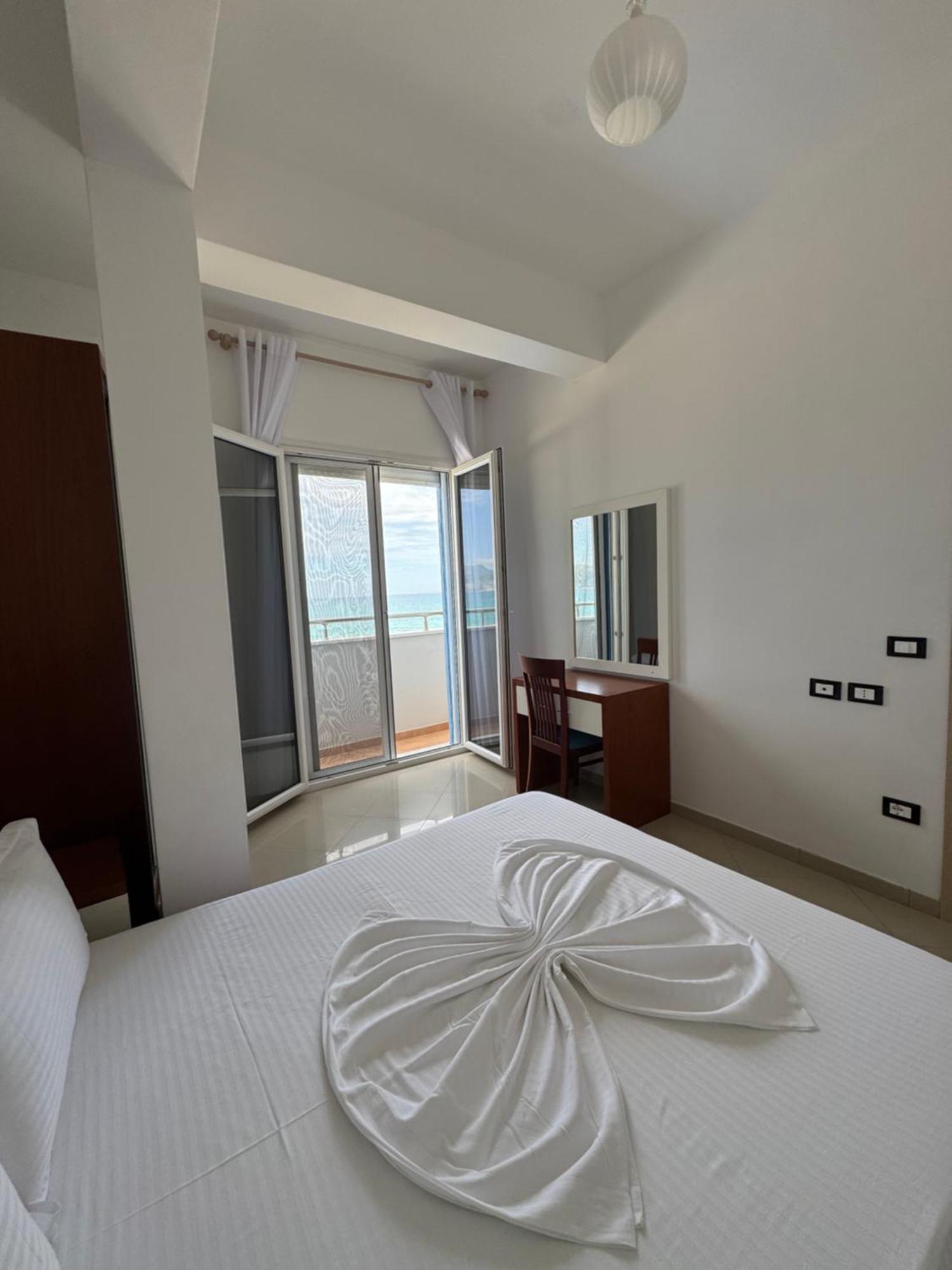 Blue Paradise Hotel Орикум Екстериор снимка