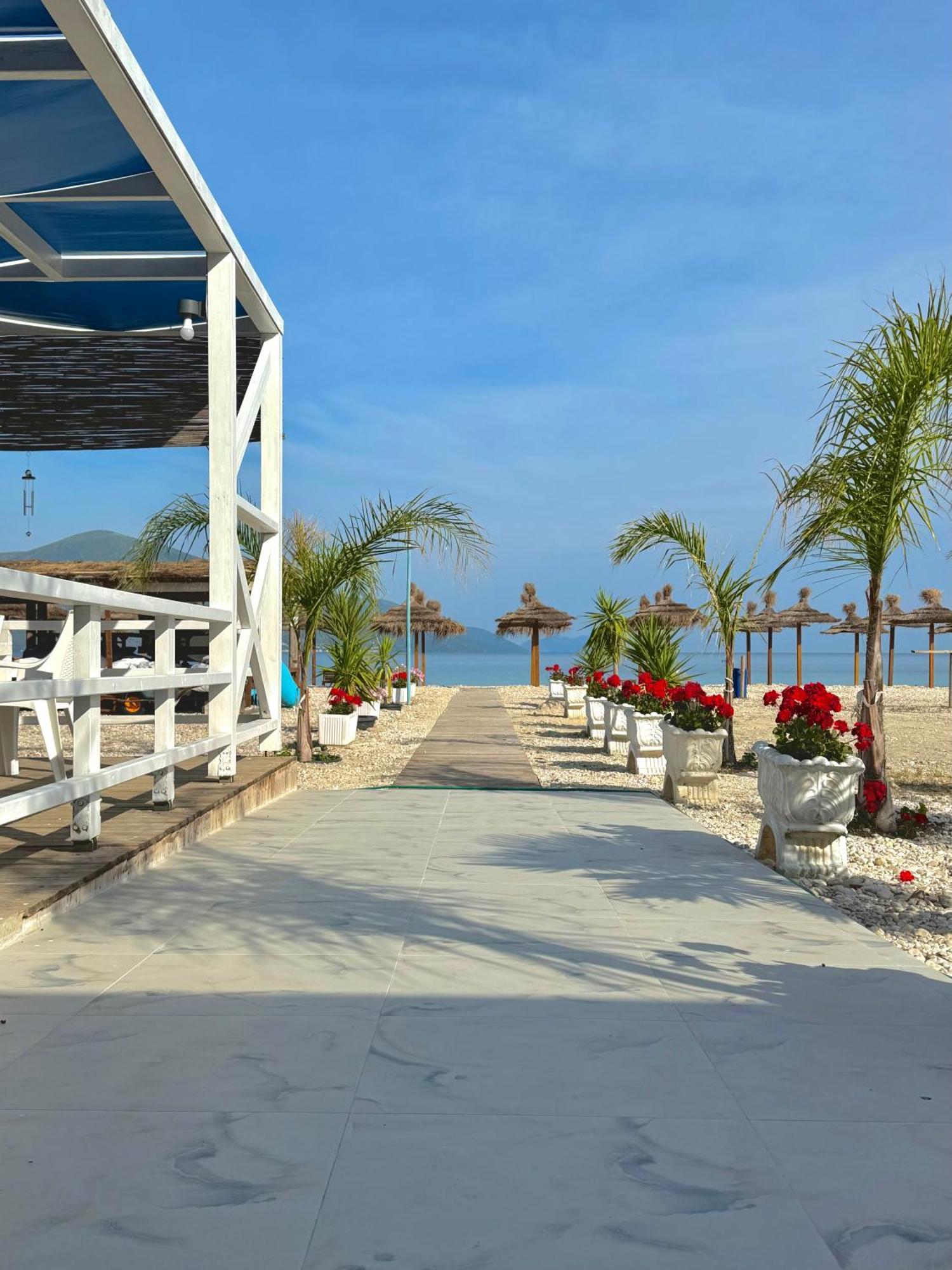 Blue Paradise Hotel Орикум Екстериор снимка