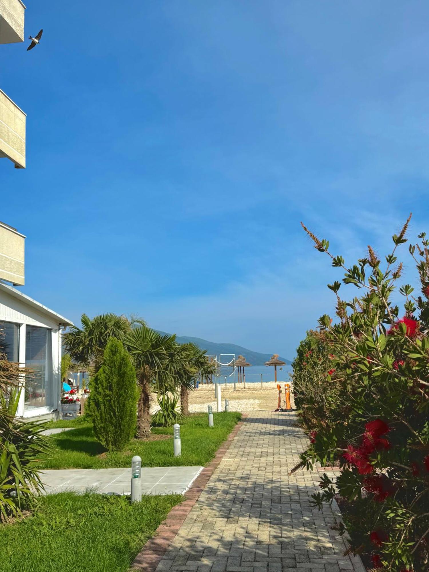 Blue Paradise Hotel Орикум Екстериор снимка