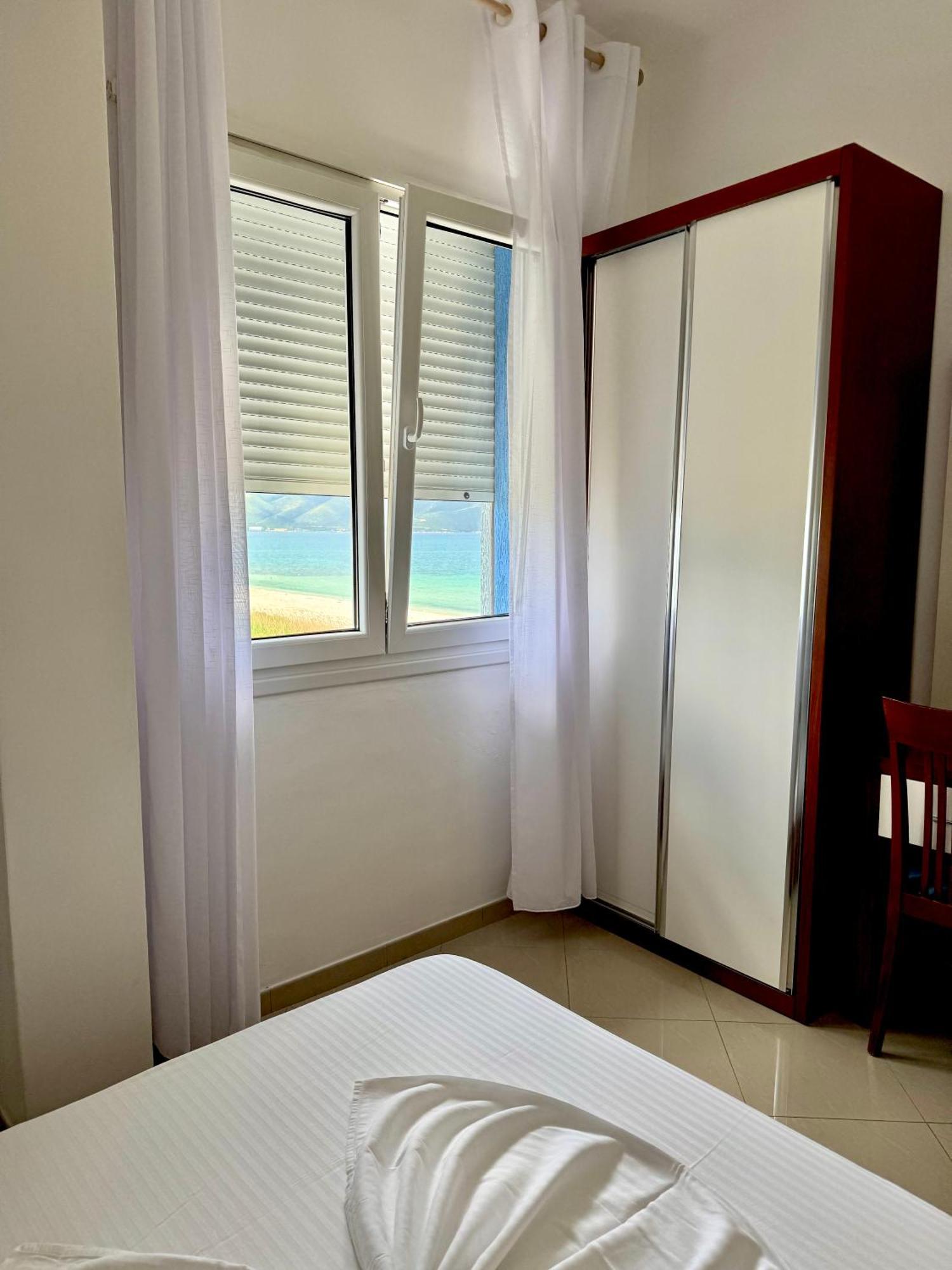 Blue Paradise Hotel Орикум Екстериор снимка