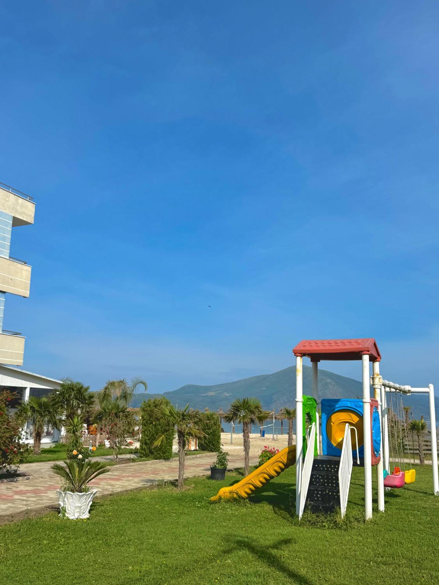 Blue Paradise Hotel Орикум Екстериор снимка