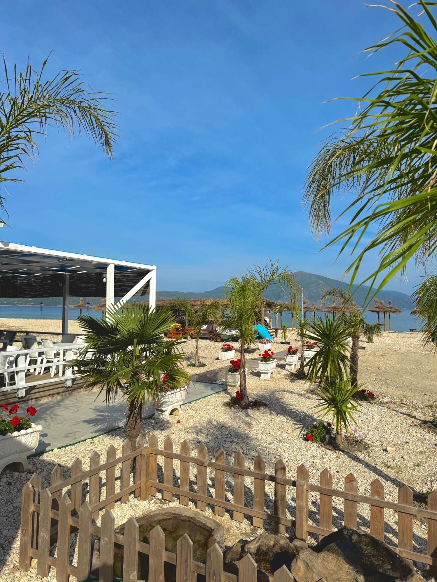 Blue Paradise Hotel Орикум Екстериор снимка
