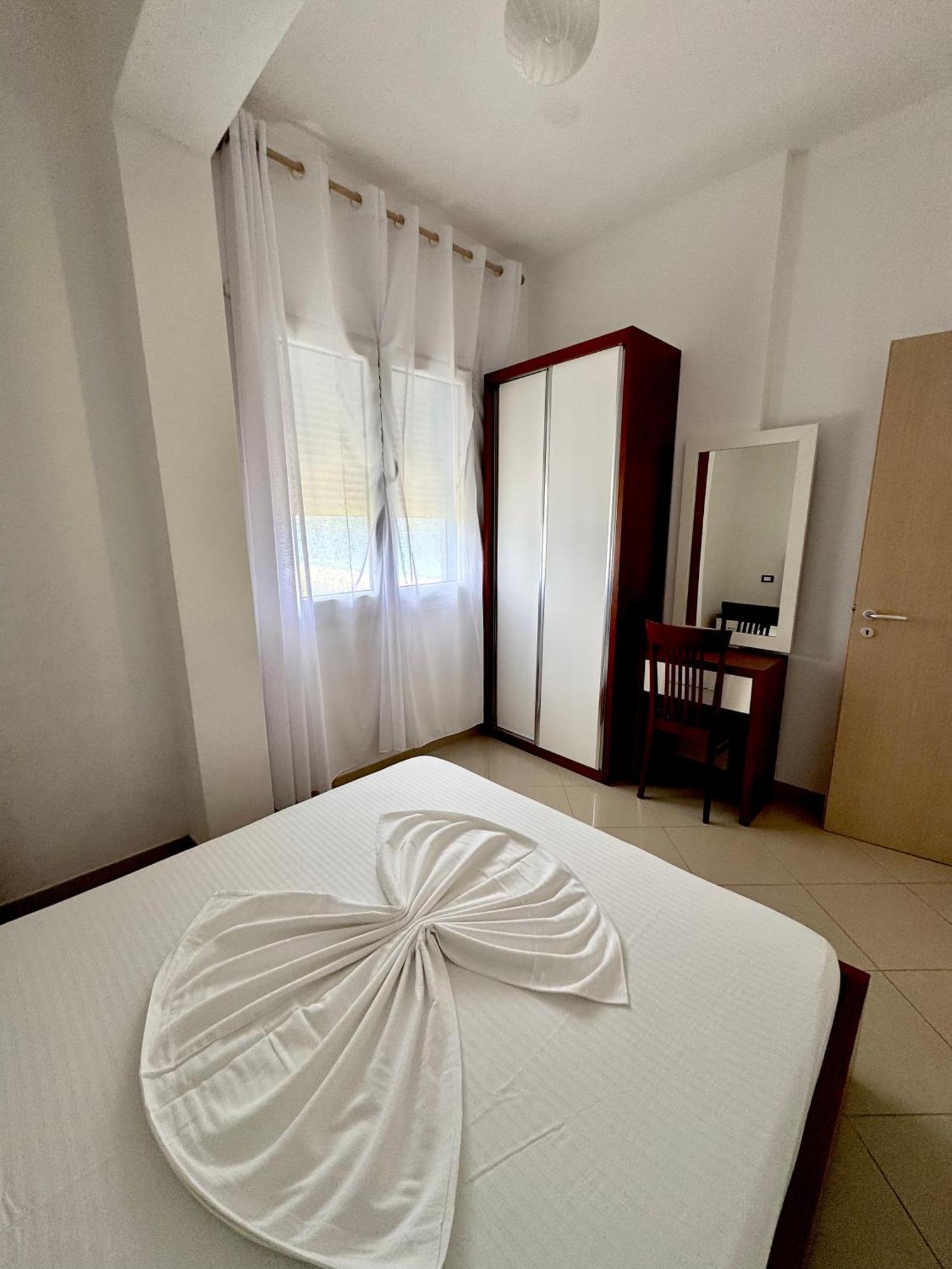 Blue Paradise Hotel Орикум Екстериор снимка